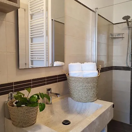 Fradama' Bed and breakfast 4*